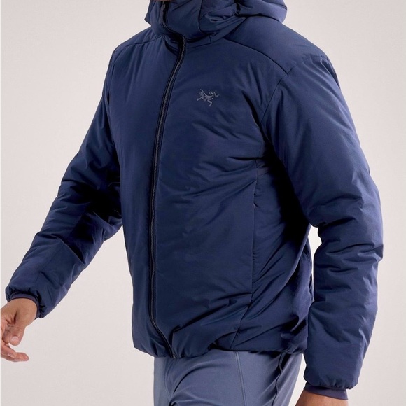 Arc’teryx ATOM HEAVYWEIGHT HOODY M Black Sapphire - Picture 11 of 13
